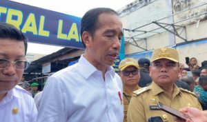 Kunjungan di Kolaka Utara, Presiden Akui Stock Beras Lokal Melimpah