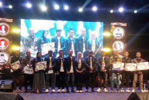 Ribuan Masyarakat Kolaka, Hadiri Peluncuran Tahapan Pemilu