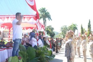 Meriahkan HUT RI ke-79, DPRD Kolaka Turunkan Tim Gerak Jalan Indah