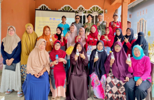 Ajak Warga Cegah Stunting, KKN USN Gelar Pelatihan Pembuatan Minuman Sehat dari Gula Aren 