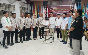 KPU Resmi Terima Berkas Pasangan BERAMAL Sebagai Cabup dan Cawabup Kolaka