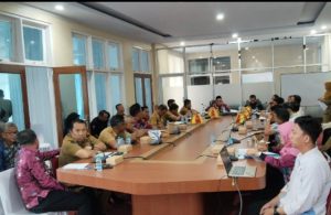 Libatkan Berbagai Perusahaan, Bupati Kolaka Dukung Pendirian Kampus Politeknik melalui Skema CSR
